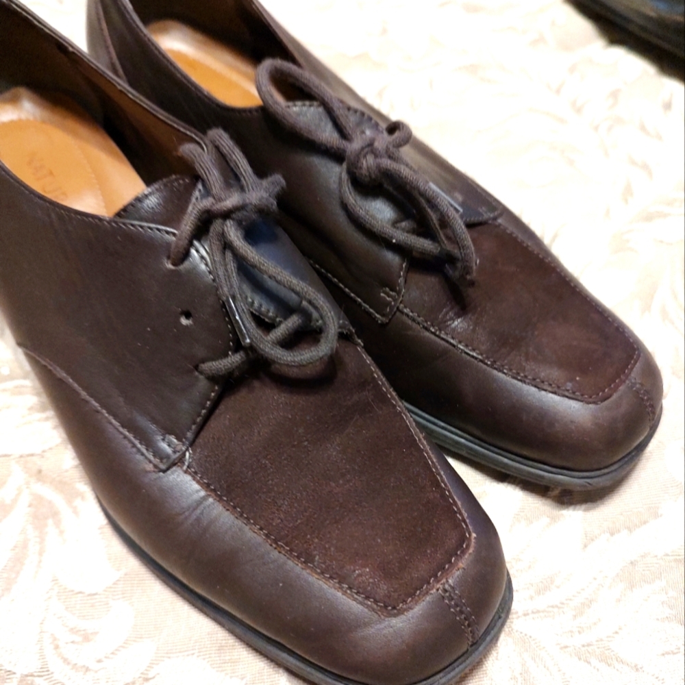 🐿️🍂🐿️Fab Vintage 90s Chocolate Brown Genuine Leather Suede Oxfords - 7.5M - Picture 4 of 10